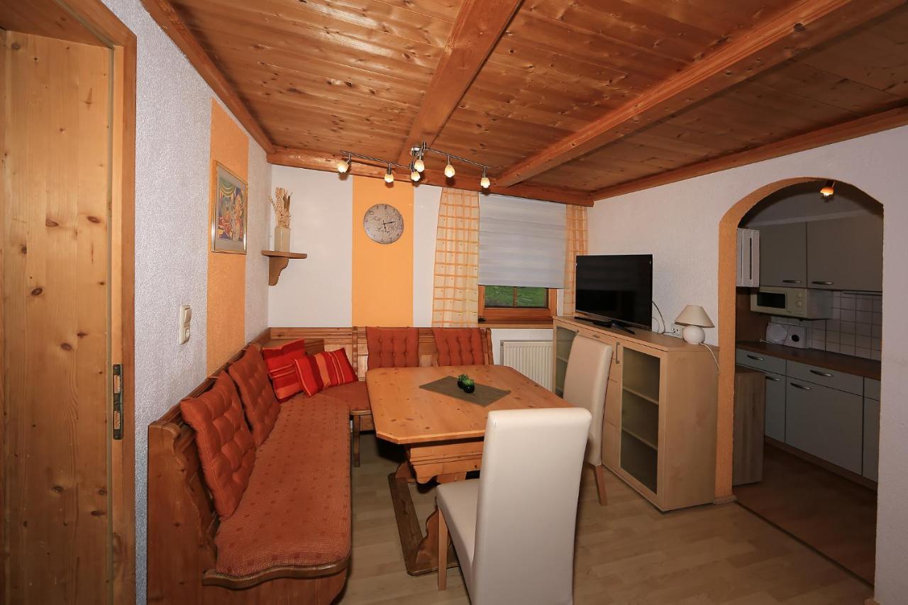 Kuanerhof Wohnung 2-4 Personen Ried im Zillertal Exterior photo